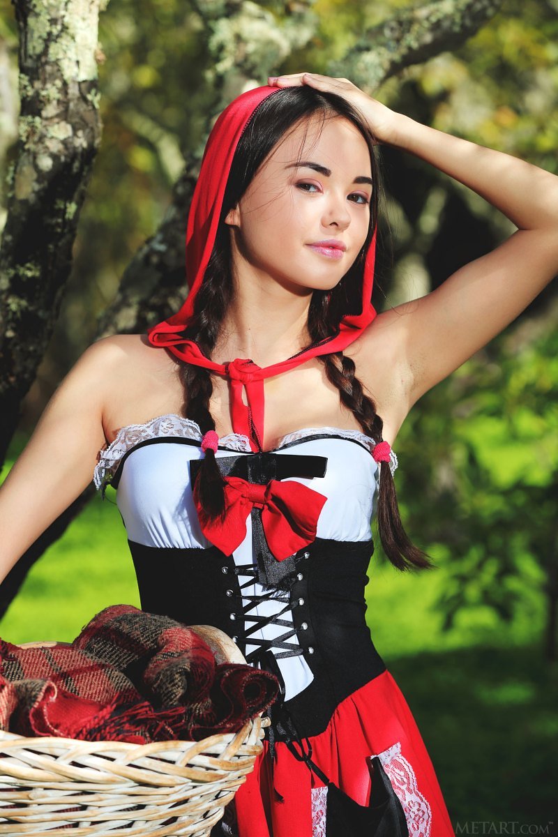 Василиса, 24 года, 4 размер груди